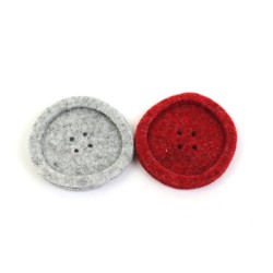 2 bottoni  mm 52 a quattro buchi 1 grigio melange ed 1 rosso melange